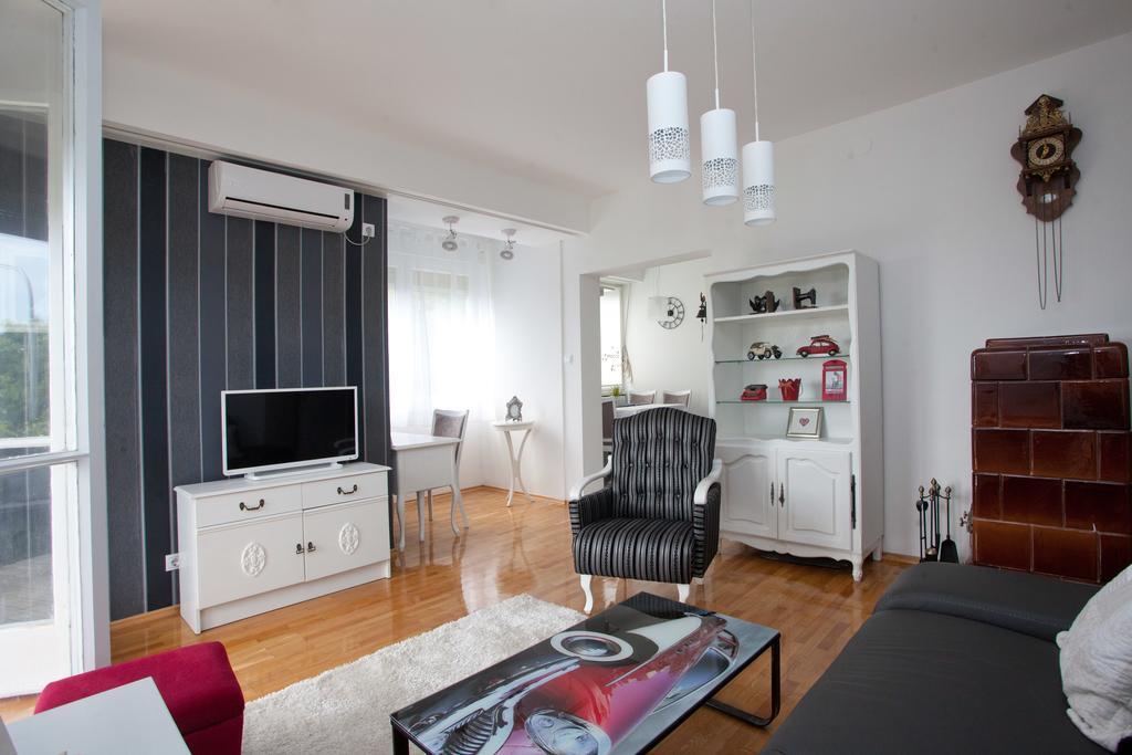 Apartment Macho Split Luaran gambar